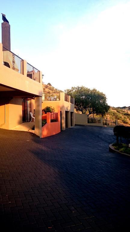 Alvesta Guest House Roodepoort Exterior photo